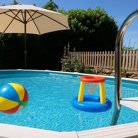 Domaine Les Roses Du Vieux Chai デュエ・ラ・フォンテーヌ