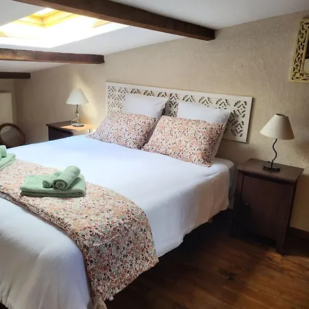 Domaine Les Roses Du Vieux Chai